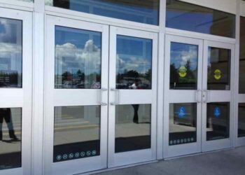 Commercial Entry Doors | Canuck Door Systems | Since 1979