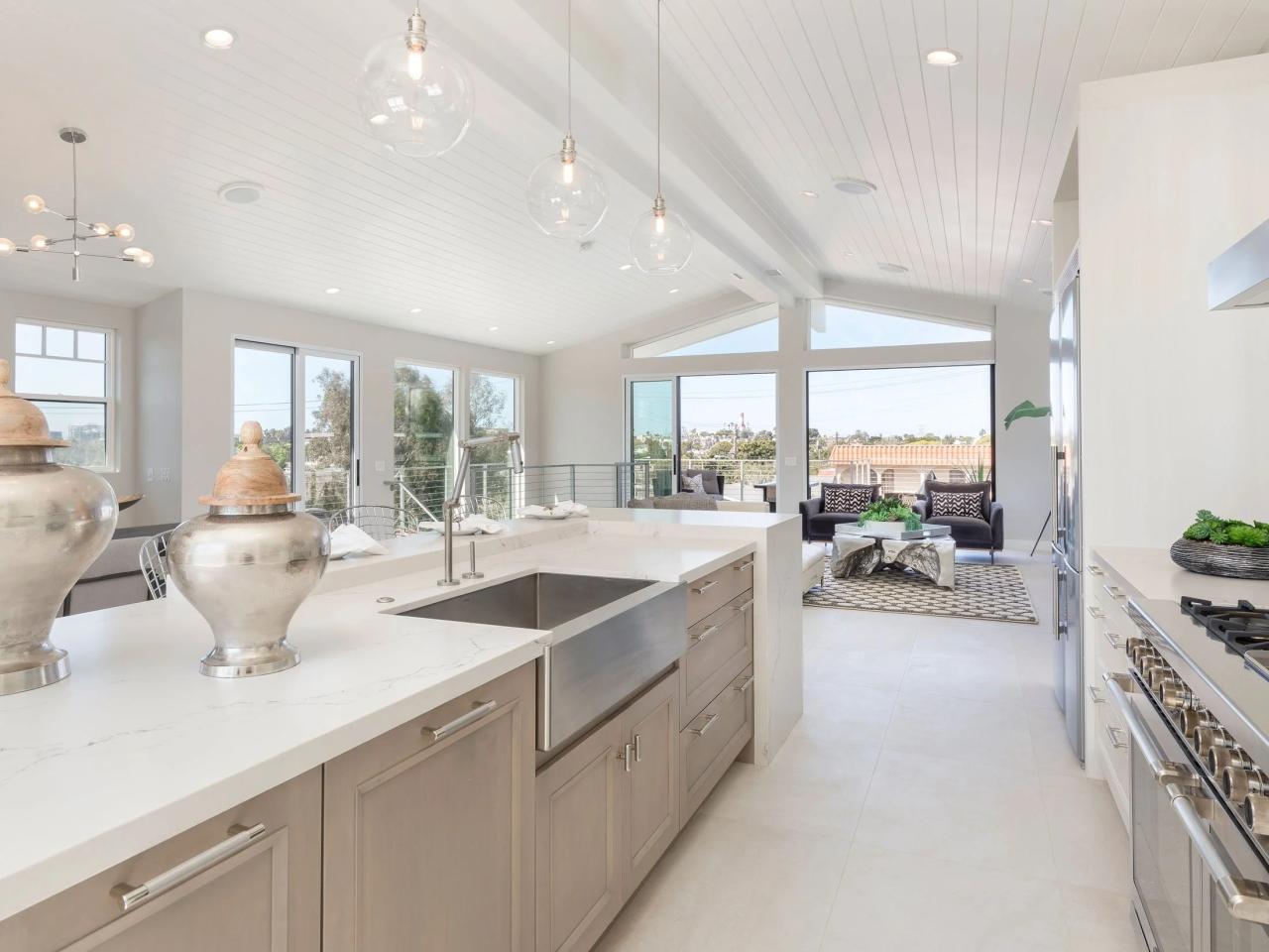 Advanced custom renovations